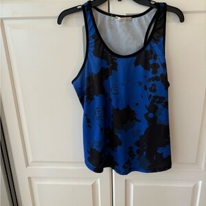 Pure‎ Karma athletic top.  Size large.